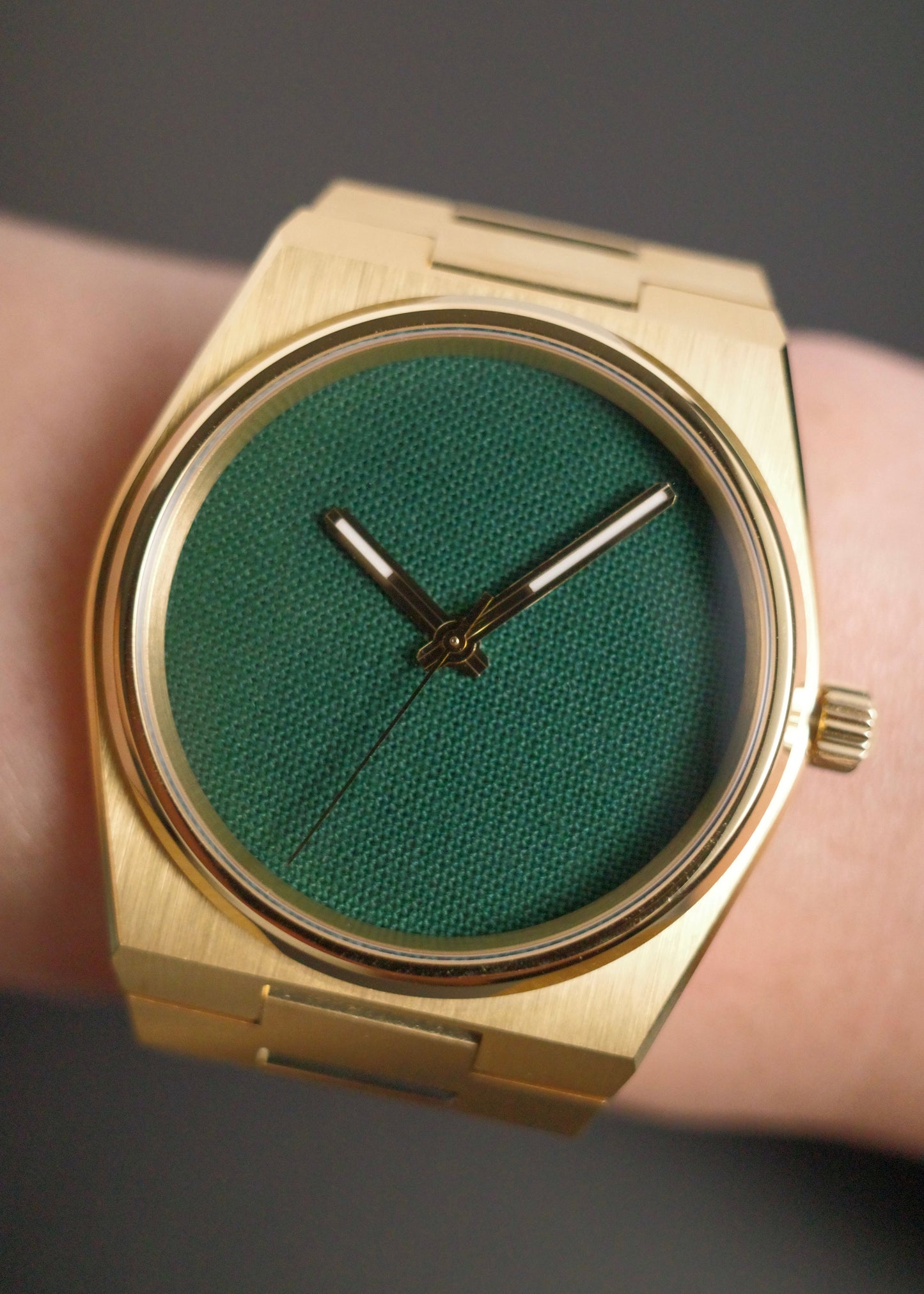 RBMODLAB Custom Fabric Dial Watch