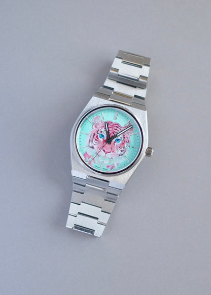 Wild Elegance Tiger Dial – Hand-Painted Edition